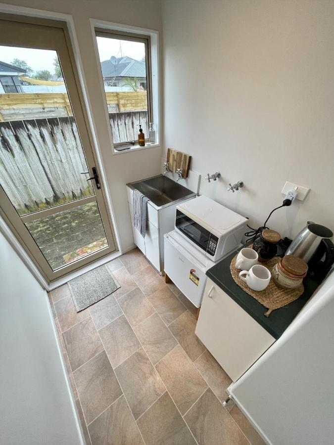 Papamoa Two Rooms & Kitchenette - Dogs Welcome ภายนอก รูปภาพ