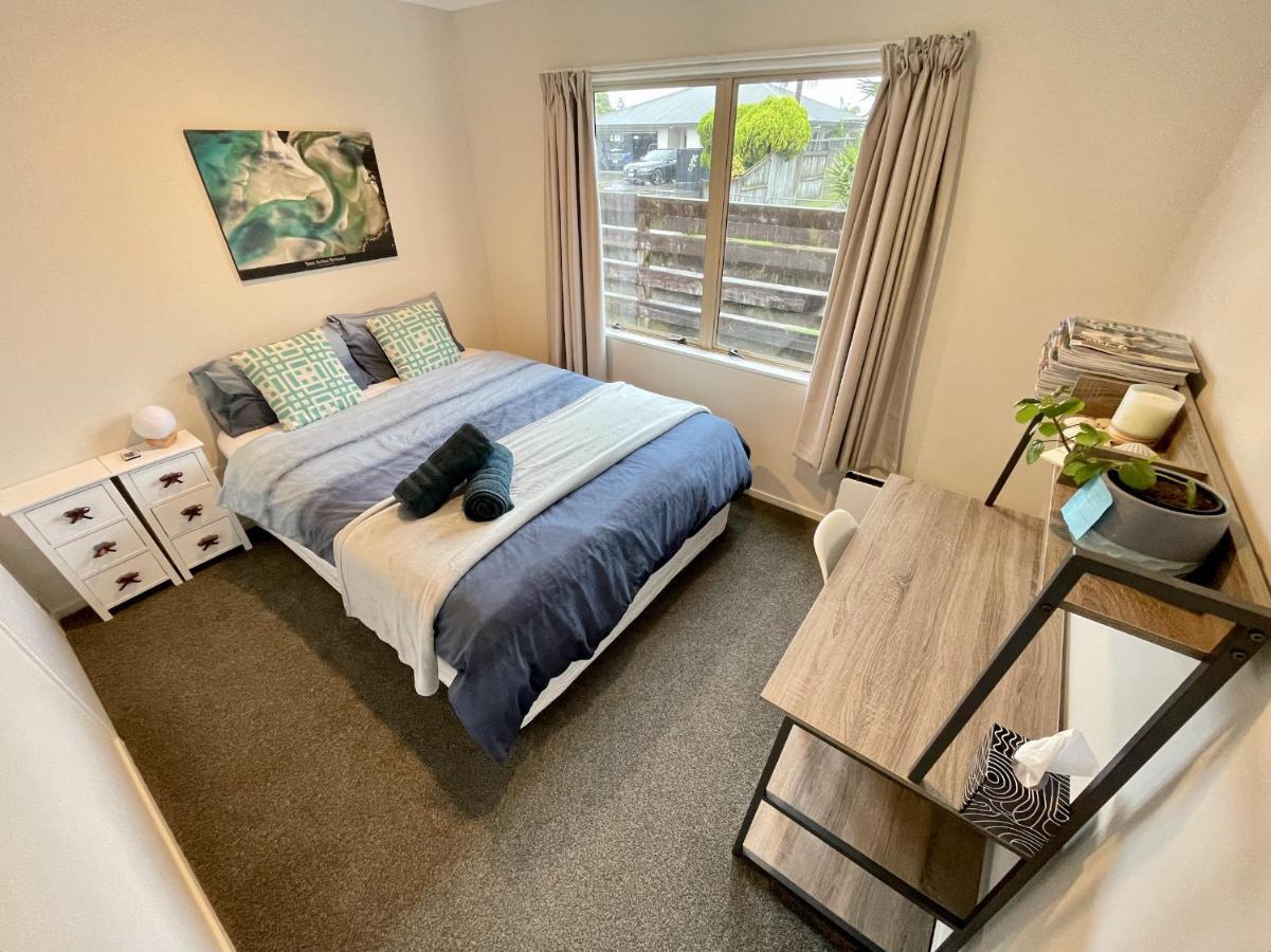 Papamoa Two Rooms & Kitchenette - Dogs Welcome ภายนอก รูปภาพ